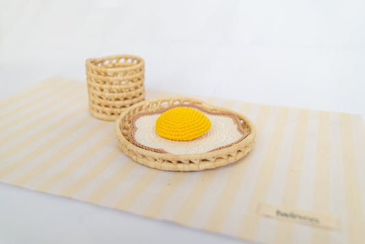 Copinho e pratinho de palha